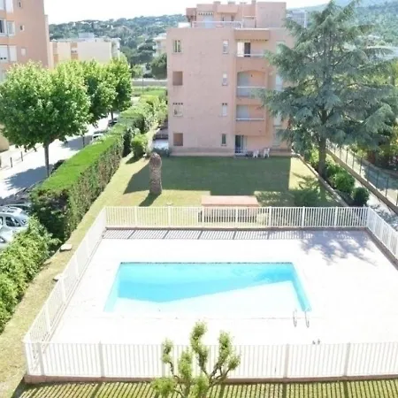 Sainte-maxime, 2 Pieces, 4 Personnes - Fr-1-226-392 Apartment *